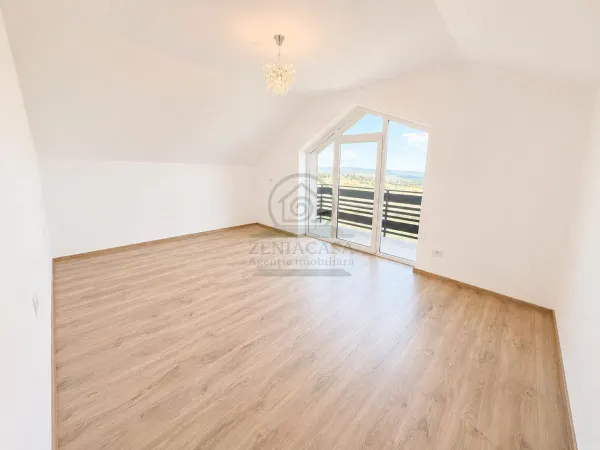 Casă 5 camere Miroslava - poza 4