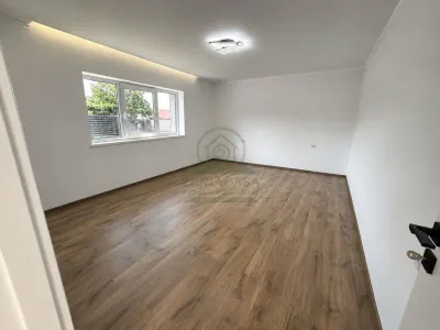 Casa 5 camere /2 bai Miroslava Ciurbesti 500 mp teren - foto 10