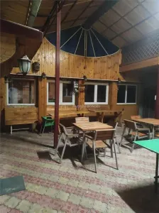Vila Dristor, cu piscina, garaj, posibilitate spatiu comercial - foto 24