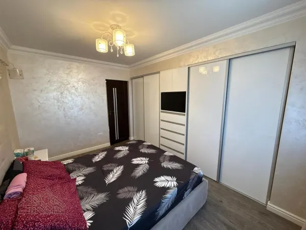 Apartament 4 camere Focșani - poza 2