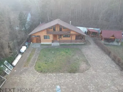 Casa spatioasa, ideala pentru locuinta sau afacere – 1500 mp teren, situata pe drumul principal  Vrancea -- Brasov - foto 2