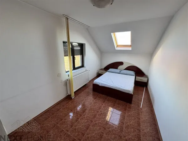 Casă 6 camere Botarlau - poza 11