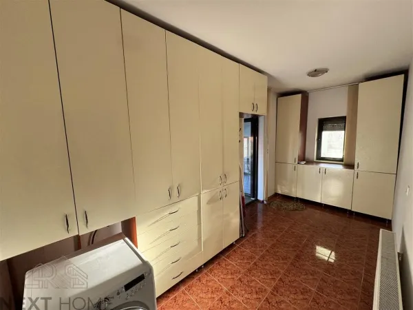 Casă 6 camere Botarlau - poza 14