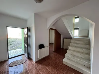 Casa P+M de Vanzare | 450 mp Utili | Teren 13.486 mp | Livada cu 359 Nuci | Vulturu, Vrancea - foto 19