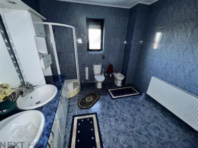 Casă 6 camere Botarlau - poza 27