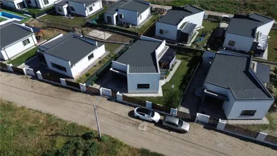 Casa noua de vanzare Doctor Carnabel | 100 mp utili | Piscina, incalzire in pardoseala si teren 370 mp - foto 2