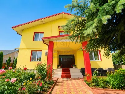 Casa 5 camere 3 bai + 1550 mp teren, Aroneanu Iasi - foto 3