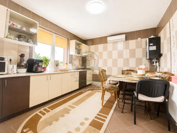 Casă 5 camere Aroneanu - poza 7