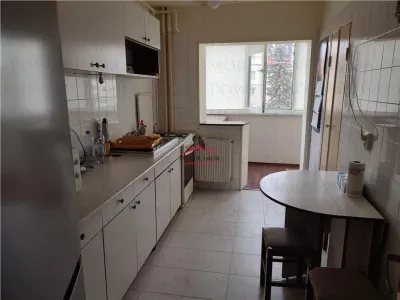 APARTAMENT 3 CAMERE, HARMANULUI COLT CU GARII - foto 10