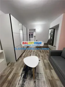 Garsoniera pentru inchiriat Baneasa/centrala proprie/AC - foto 2