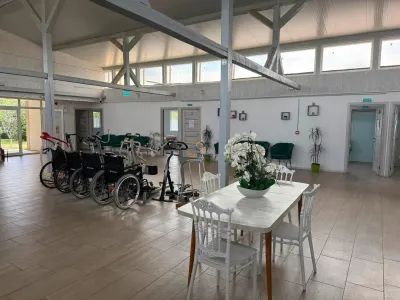 Afacere la Cheie / Centru de Batrani 30 de Camere / Lenauheim / Comision  0 - Lenauheim
