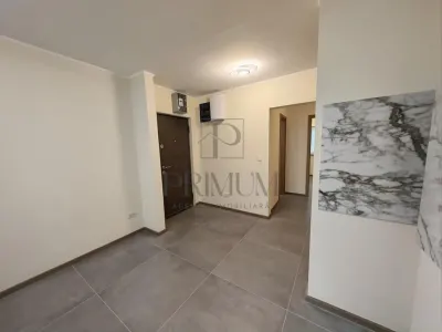 COMPLEX STUDENTESC - PARTER - RENOVAT - 3 CAMERE - 2 BAI - INCALZIRE PARDOSEALA - BALCON - foto 3