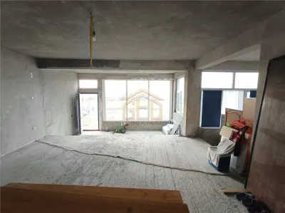 Casa DUPLEX P+1+M in Moldova Noua - foto 6