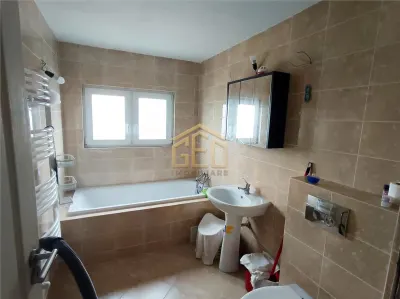 Casa DUPLEX P+1+M in Moldova Noua - foto 10