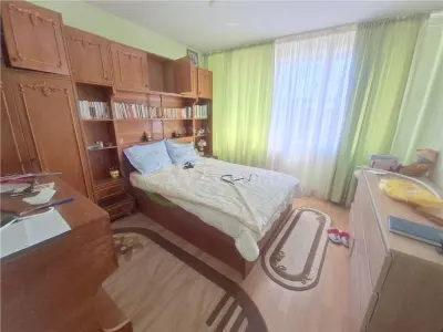 Apartament 2 camere decomandat, zona Cornisa - foto 5
