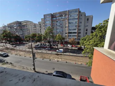 Apartament 3 camere Bdul. Ion Mihalache 126 Domenii etaj 3 - Bucuresti