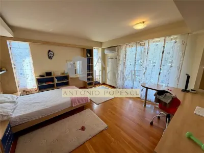 Casa 4 camere plus dependinte, in Ploiesti, zona centrala. - foto 14