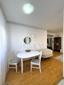 TORONTAL - BLOC NOU - 3 CAMERE - 2 BAI - ETAJ 3 LIFT - DECOMANDAT - Timisoara