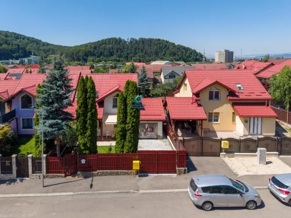 Casă 4 camere Brașov - poza 1