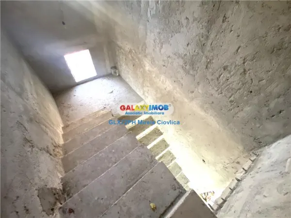 Casă 4 camere Comarnic - poza 11