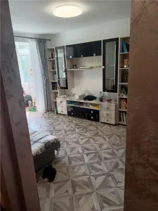 Apartament 2 camere decomandat in Podu Ros, 40 mp, Etaj 1 - Iasi