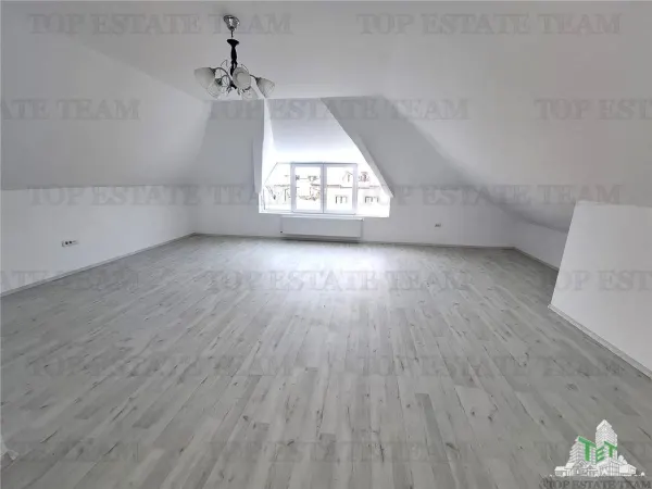 Casă 7 camere Crevedia - poza 19