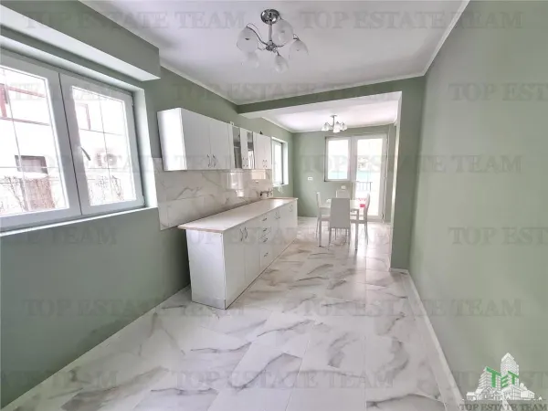 Casă 7 camere Crevedia - poza 8