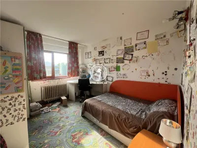 Apartament 3 camere  de vanzare  Nicolina, - foto 3
