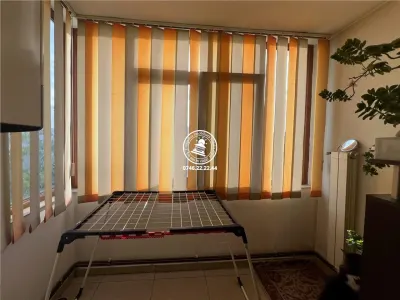 Apartament 3 camere  de vanzare  Nicolina, - foto 6