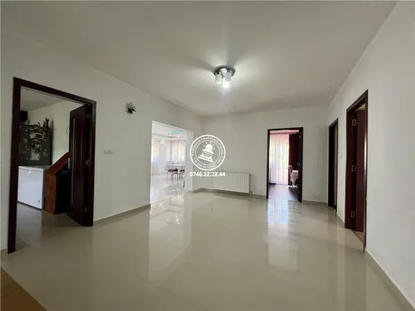 Casă 4 camere Miroslava - poza 16