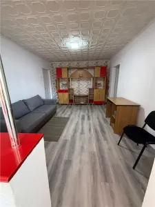 Apartament 2 camere , centrala proprie , zona Girocului - Timisoara