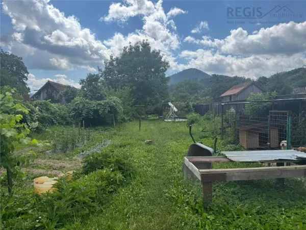 Casă 5 camere Săcele - poza 1