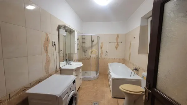 Casă 3 camere Lipau - poza 15