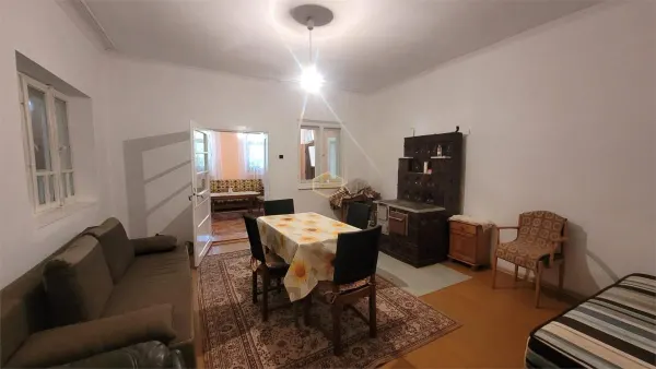 Casă 3 camere Lipau - poza 9