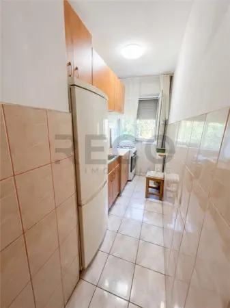Apartament 3 camere Oradea - poza 4