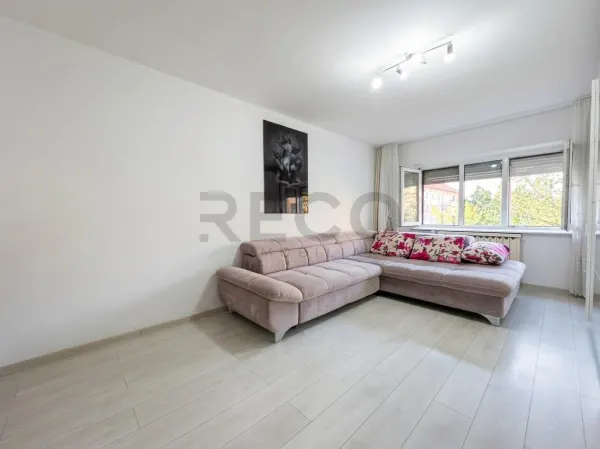 Apartament 2 camere Oradea - poza 1