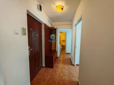 Inchiriem Apartament 2 Camere, Mobilat, Decomandat, Racadau - foto 4
