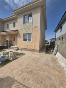 Duplex - zona excelenta - 4 camere - Mosnita Noua