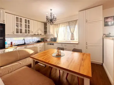 Schimb cu apartament, vila moderna, cu 6 ari teren in Tautii Magheraus, zona linistita - foto 6