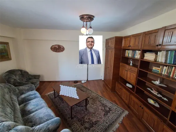 Apartament 2 camere Reșița - poza 1