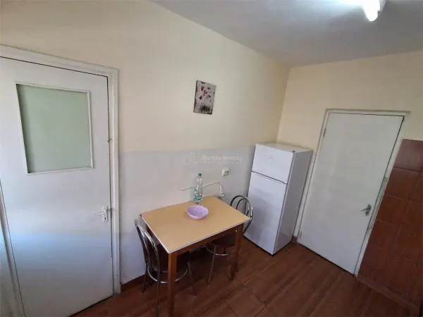 Apartament 2 camere Reșița - poza 4