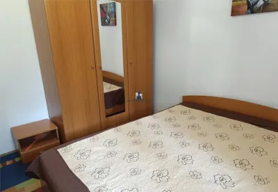 Inchiriere Apartament 2 Camere Decomandat Sos.Oltenitei - foto 1