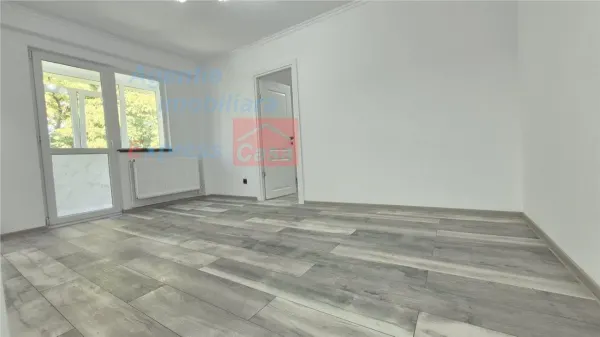 Apartament 3 camere Iași - poza 1