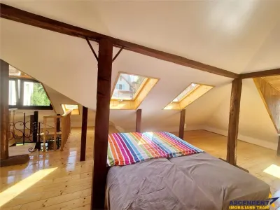 O casa altfel: stil vintage, curte proprie si 2 locuri de parcare -Brasov Central - foto 15