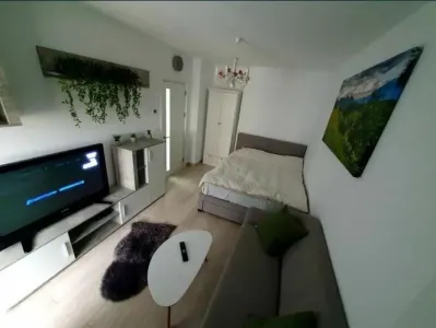 Apartament 1 cameră decomandat, Complex Newton – loc de parcare inclus - Iasi
