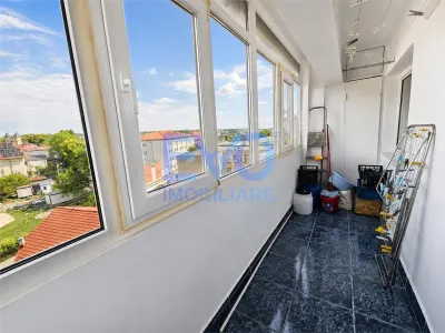 Apartament 3 camere, boxa, Centru,  Bld Independentei Iasi - foto 12