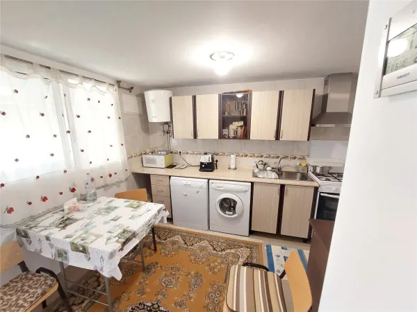 Casă 2 camere Mărăcineni - poza 10