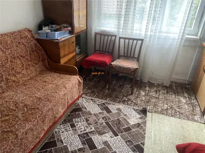Garsoniera de vanzare Focsani ,  et 3/4 , zona Gara , libera - foto 5