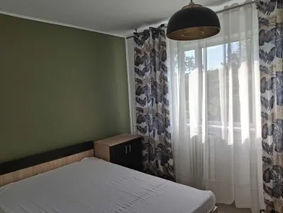 Apartament 2 Camere, Recent Renovat – Podu Roș, 10 min de Palas Mall - foto 1