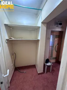 Apartament 2 cam Podu Ros Liceul Racovita - Iasi